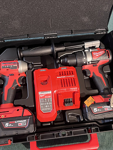 Milwaukee M18 BLPP2B3 (2 фото из 3)