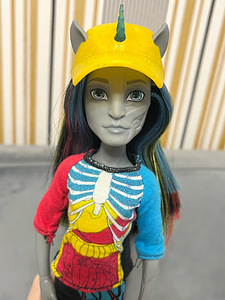 Кукла Monster High (3 фото из 3)