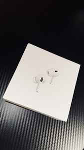 AirPods Pro (2-го поколения) (1 фото из 3)