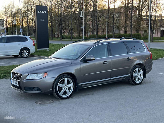 VOLVO V70
