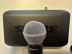 Shure BLX4E-K3E vastuvõtja ja mikrofoon SM58 BLX2 K3E (4 foto / 6)