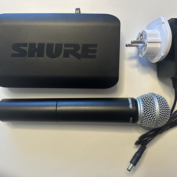 Shure BLX4E-K3E vastuvõtja ja mikrofoon SM58 BLX2 K3E
