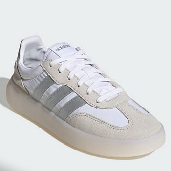 Adidas tossud