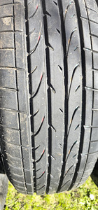 Шины BRIDGESTONE R18 225 60 (2 фото из 4)