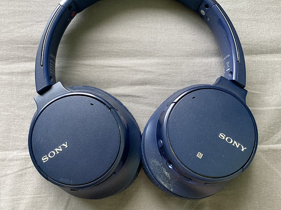 Наушники sony