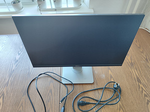 Dell UltraSharp U2414H (2 фото из 5)