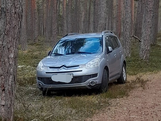 Внедорожник, citroen c-crosser 2008a.