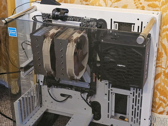 Võimas tööjaam Intel Core i9 Extreme 128Gb RAM 1Tb