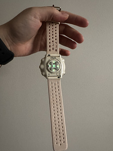 Polar kellad (2 foto / 2)