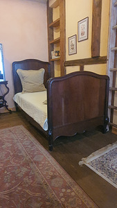 Voodi (3 foto / 4)