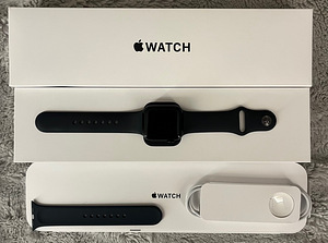 Продам Apple Watch SE 2 40mm GPS Midnight (1 фото из 1)