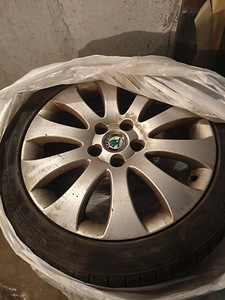 Originaal Škoda valuveljed suverehvidega (1 foto / 4)