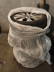 Originaal Škoda valuveljed suverehvidega (2 foto / 4)