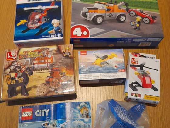 Lego ja Sluban konstruktorid
