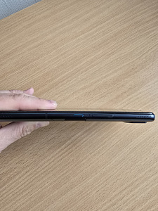 Asus Rog Phone 6D Ultimate 16/ 512 gb (4 foto / 5)