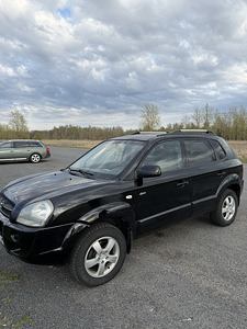Hyundai Tucson (1 фото из 7)