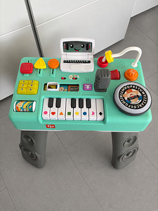 Fisher price DJ Table (1 foto / 1)