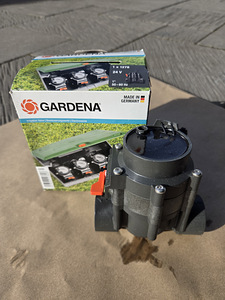 Компоненты системы полива Gardena (распылители MD180, соединитель (4 фото из 6)
