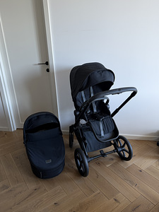 Cybex Priam v4 3в1 (1 фото из 2)