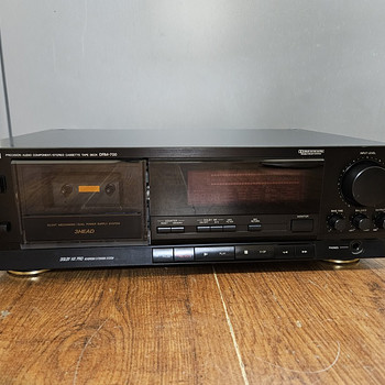 Denon DRM-700 3-head Stereo Cassette Deck