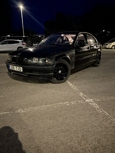 BMW e46 318 (2 фото из 7)