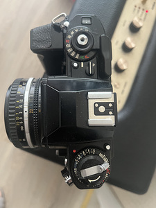 Nikon FG 50mm MF-15 MD-14 camera (3 foto / 4)