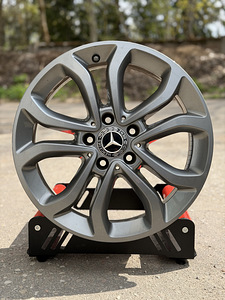 17" Mercedes-Benz originaalveljed 5x112 + andurid (1 foto / 9)