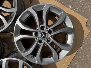 17" Mercedes-Benz originaalveljed 5x112 + andurid (4 foto / 9)