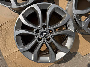 17" Mercedes-Benz originaalveljed 5x112 + andurid (6 foto / 9)