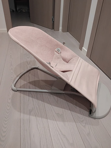 Lamamistool, kiiktool Baby Björn (1 foto / 7)