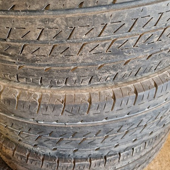 Müüa rehvid LASSA TRANSWAY 2 215/70 R15C 109/107 S