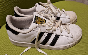 Adidas Superstar 35 (1 фото из 3)