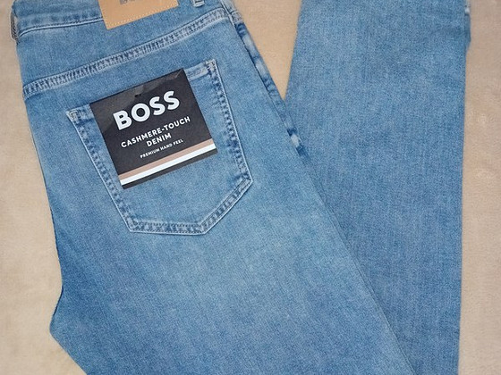 Hugo Boss teksad