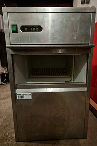 Müüa jäämasin (1 foto / 7)