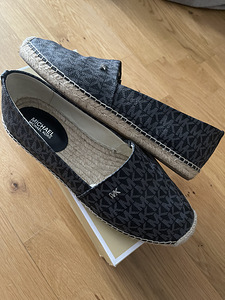 Эспадрильи MICHAEL KORS 10/41 (2 фото из 4)