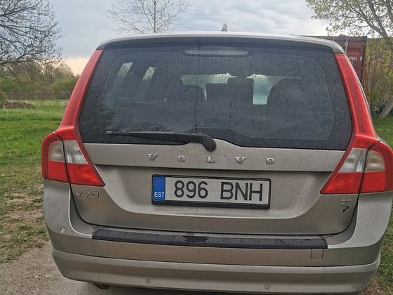 Volvo V70 двигатель 2,4, 136 кВт.