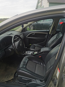 Volvo v 70 mootor 2,4, 136 kw. (6 foto / 6)