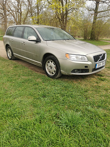 Volvo v 70 mootor 2,4, 136 kw. (3 foto / 6)