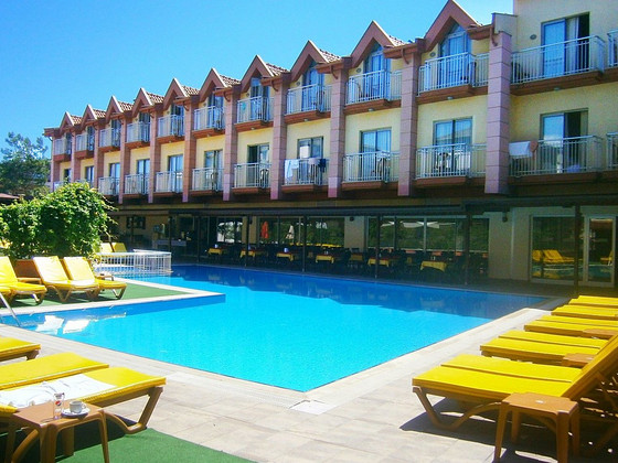 GRAND NAR HOTEL (ADULT ONLY 14+)