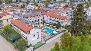 MR CRANE HOTEL (4 фото из 10)