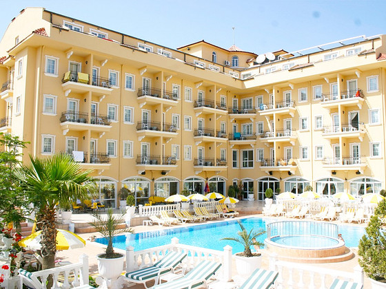 SINATRA HOTEL