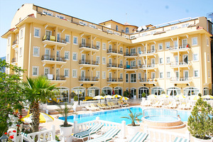 SINATRA HOTEL (1 фото из 10)