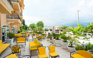 SINATRA HOTEL (6 фото из 10)