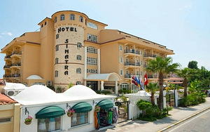 SINATRA HOTEL (8 фото из 10)