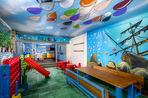 CLUB BIG BLUE SUITE HOTEL (6 foto / 10)