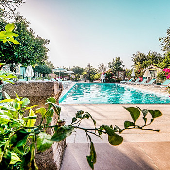 LEDA BEACH HOTEL
