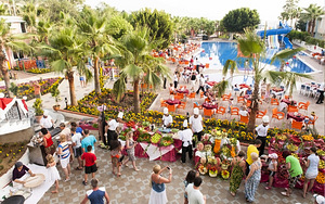 CONCORDIA CELES HOTEL (2 фото из 10)