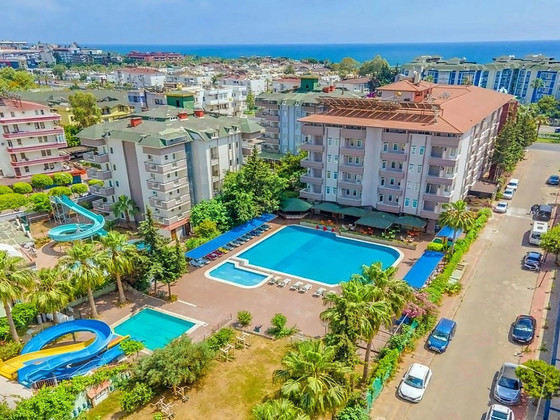 GRAND BAHAMA BEACH HOTEL
