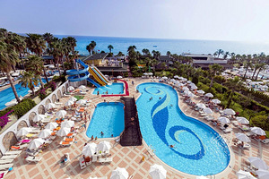 HOLIDAY GARDEN RESORT HOTEL (3 foto / 10)