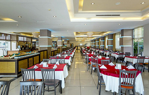 HOLIDAY GARDEN RESORT HOTEL (9 foto / 10)